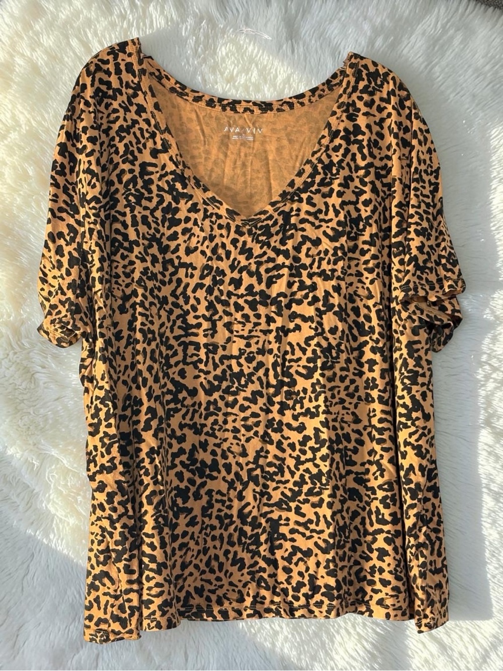 AVA & VIV Casual Summer Tan Leopard Print V-Neck Top Size 4X